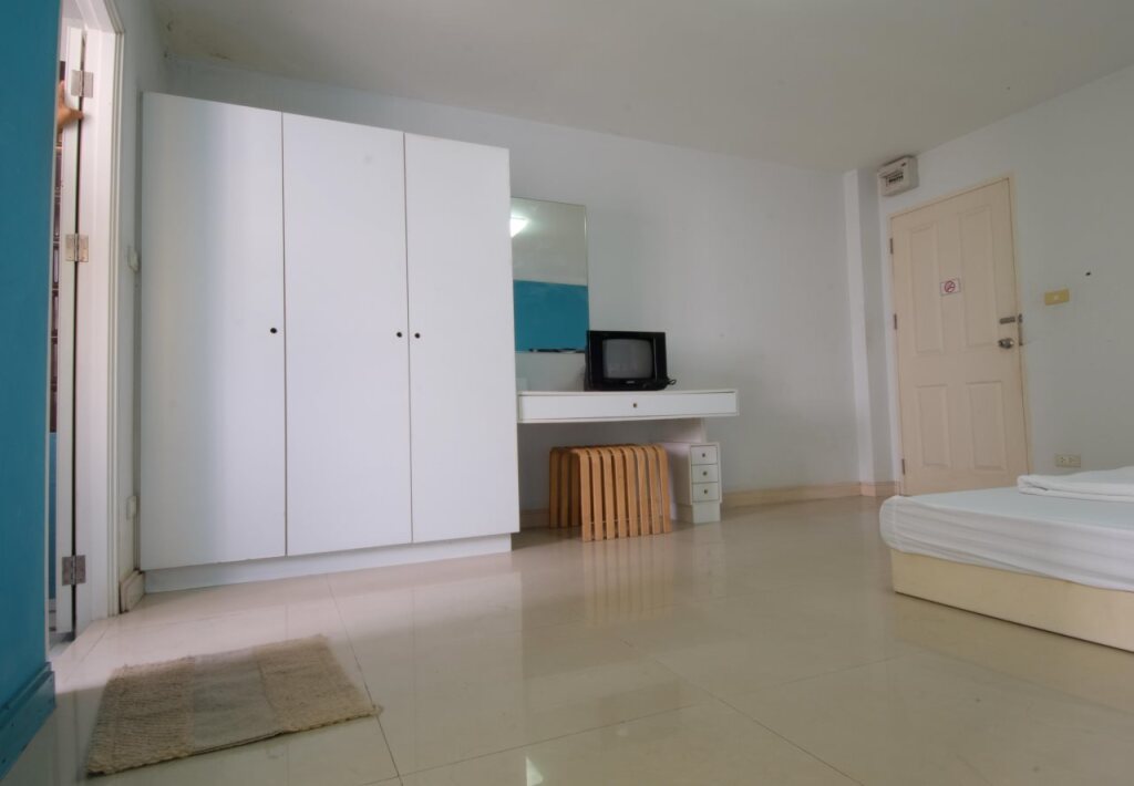 Банг-Сао-Тхонг: Silpsuvarnabhumi Apartment
