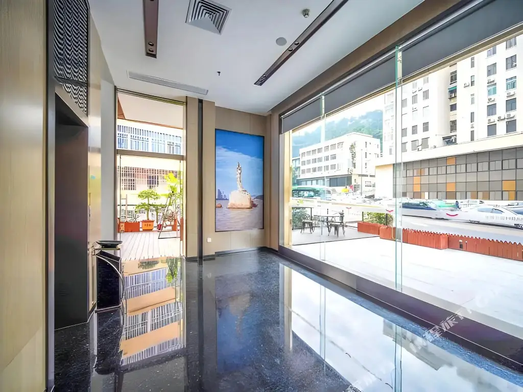 Чжухай: GreenTree Alliance Guangdong Zhuhai Qinglv Road Jingshan Park Hotel