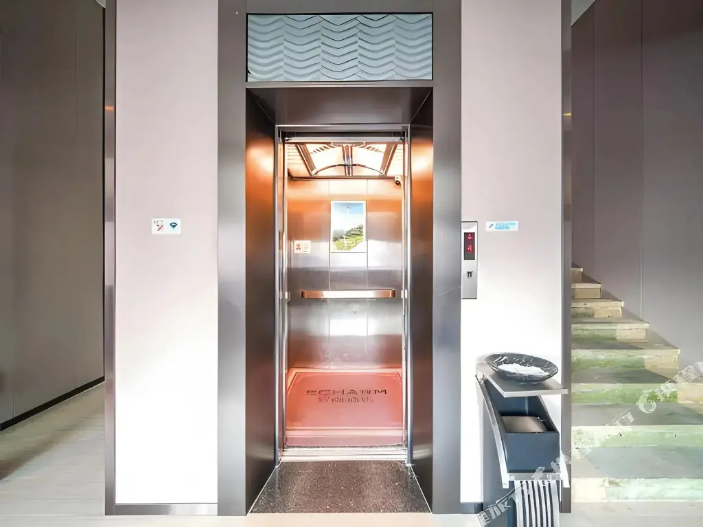 Чжухай: GreenTree Alliance Guangdong Zhuhai Qinglv Road Jingshan Park Hotel