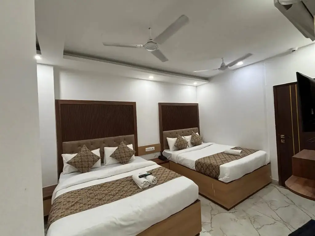 Нью-Дели: Hotel CG International