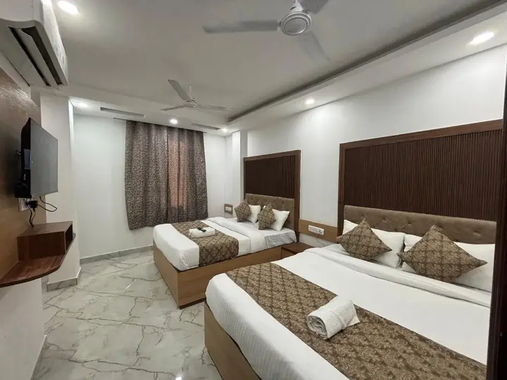 Нью-Дели: Hotel CG International