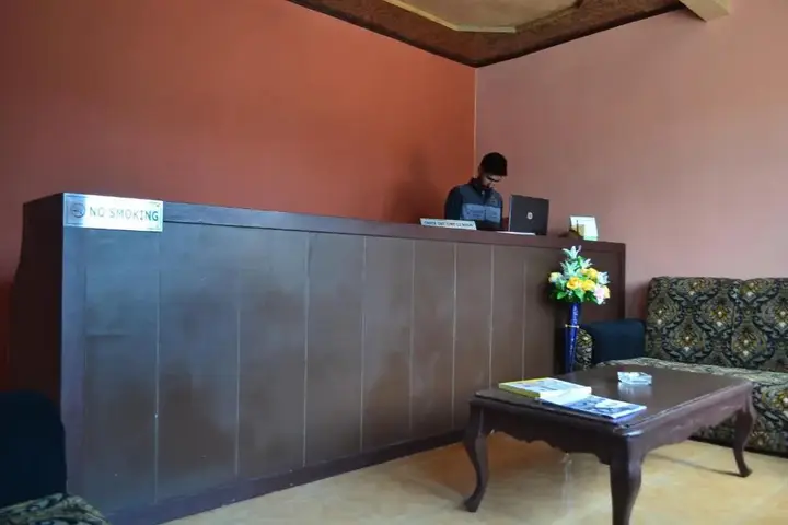 Шринагар: Hotel Luxury Inn