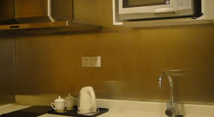 Гуанчжоу: Private-Enjoyed Home Apt. of R&F Wales Apartment
