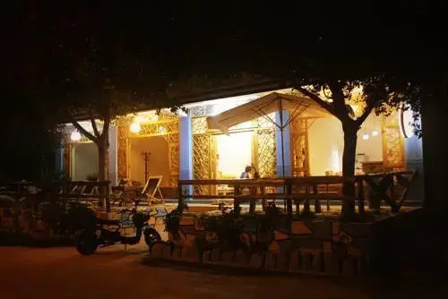 Дали: Dali Home Inn