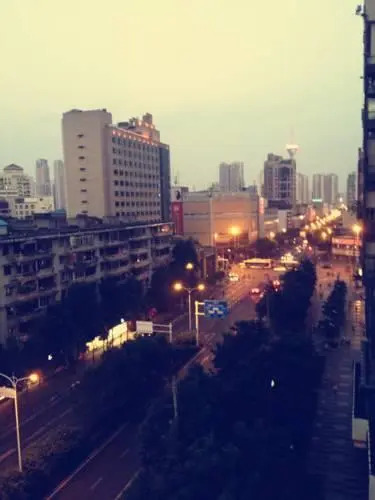 Чэнду: Chengdu Traffic Inn