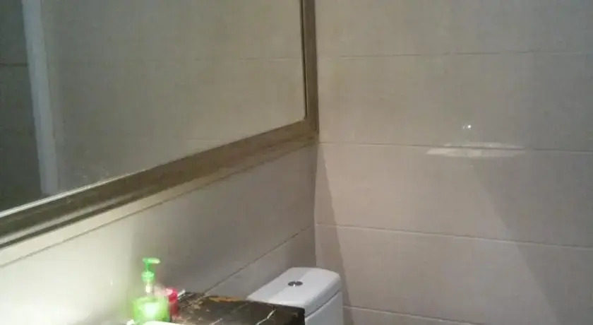Гуанчжоу: Guangzhou Pin Jing Guang Hong Tian Qi Apartment