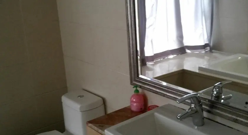 Гуанчжоу: Guangzhou Pin Jing Guang Hong Tian Qi Apartment