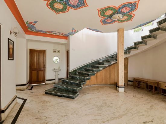Калимпонг: Orange Court Resort