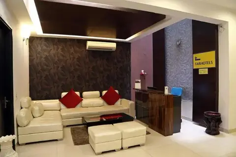 FabHotel Cyber Park — фото 1