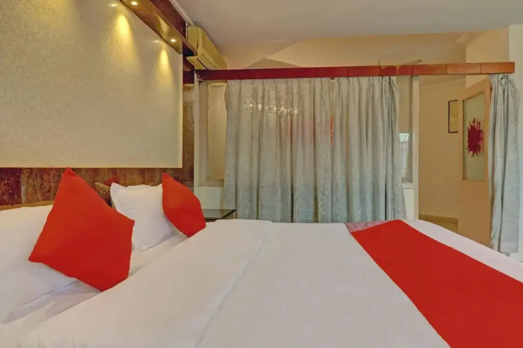 Висакхапатнам: Hotel Sri Sai Grand Central by Oyo