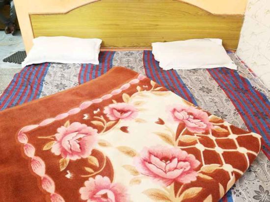 Наинитал: Hotel Ahuja