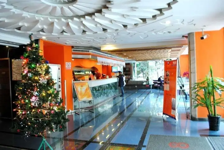 Чэнду: Motel 168 Jiu Yan Qian Inn