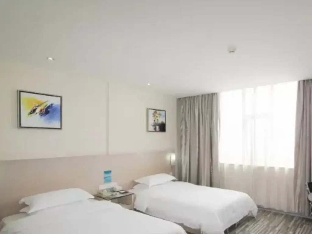 Гуйлинь: City Comfort Inn Guilin High Tech District Wanda Branch