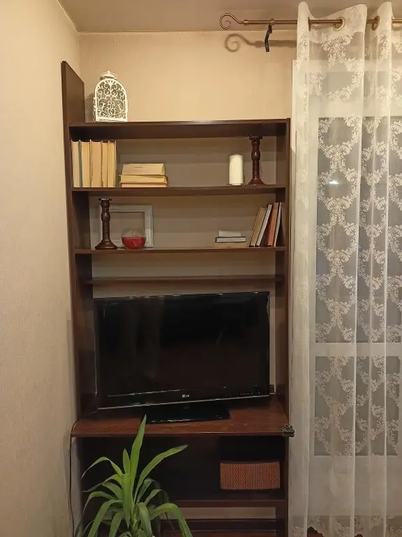 Новосибирск: Квартира Двухкомнатная Студия в Тихом Центре Левого Берега