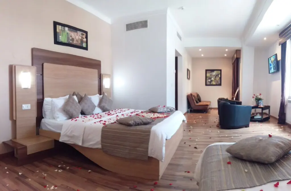 Блида: Clean Hotel