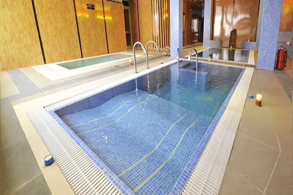 Айн-эль-Тюрк: Hotel Eden Resort & Spa