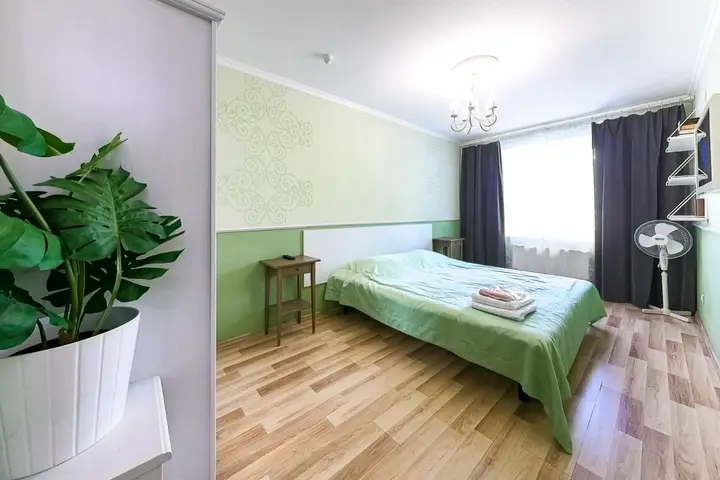 Екатеринбург: Etagi Na Souznoy Apartments