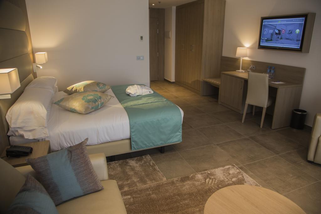 Мазагран: Az Hotel Le Zephyr Mostaganem