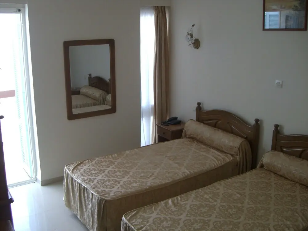 Тизи-Узу: Hotel Mizrana Tigzirt