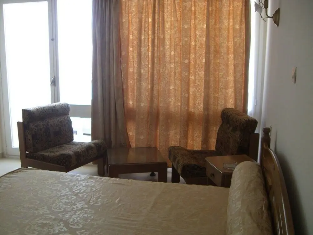 Тизи-Узу: Hotel Mizrana Tigzirt