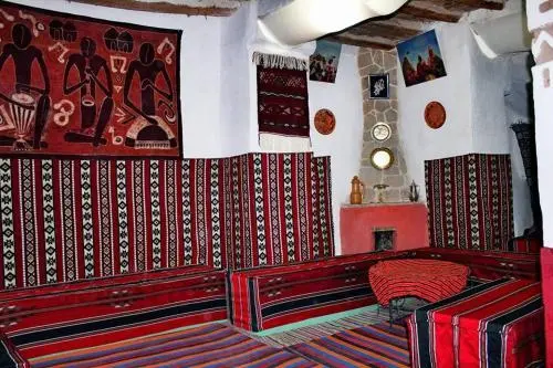 Тагит: Dar rawi