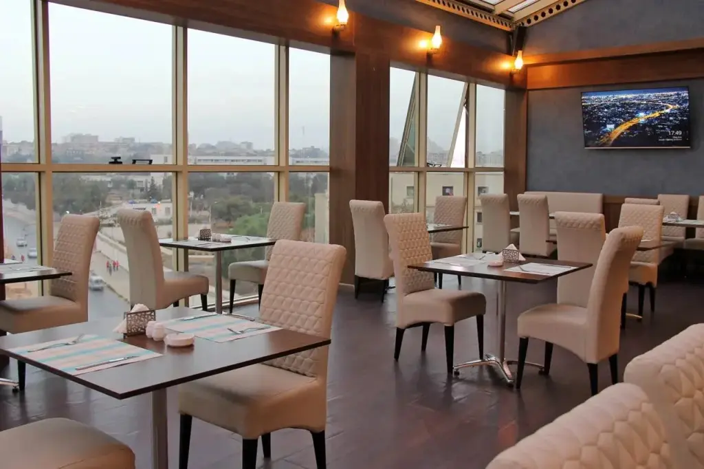 Оран: LB Suites Hotel