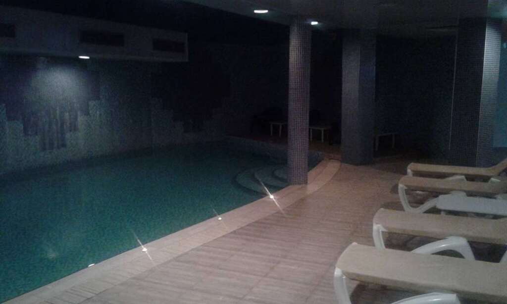 Эль-Хруб: Hocine Hotel Restaurant and Spa