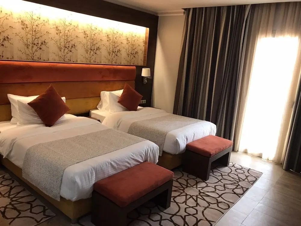 Эль-Хруб: Golden Tulip Hotel Alexandre