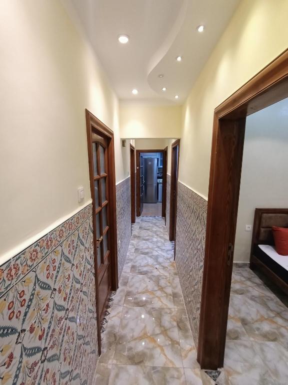 Бир-эль-Джир: Akid Lotfi En Face Hôtel Méridienne Oran