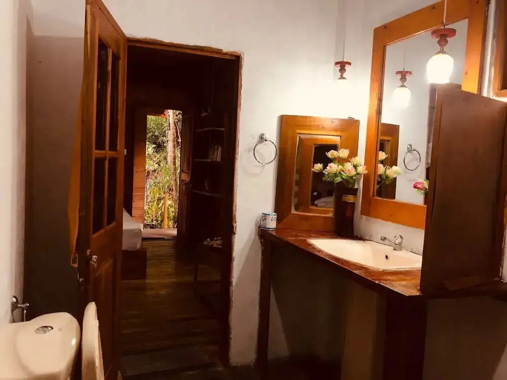 Элла: Ella Sumanaramaya Inn