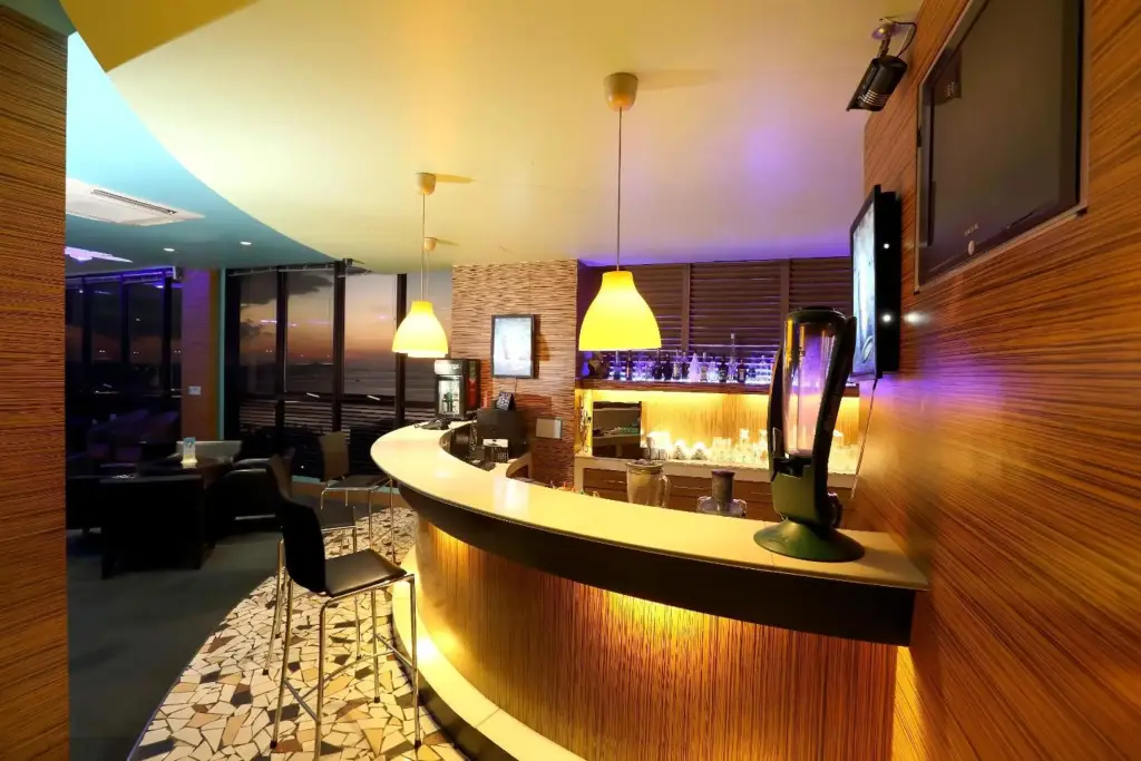 Телук Эйр: Maximillian Hotel