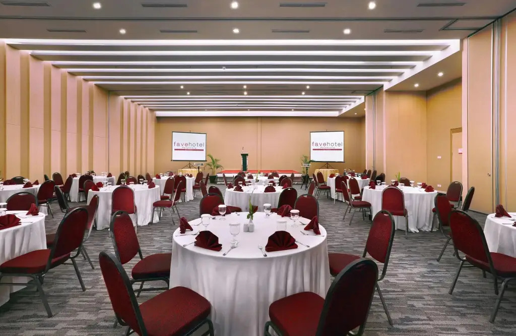Палембанг: fave+ hotel Palembang