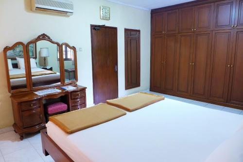 Депок: Meranti Guest House
