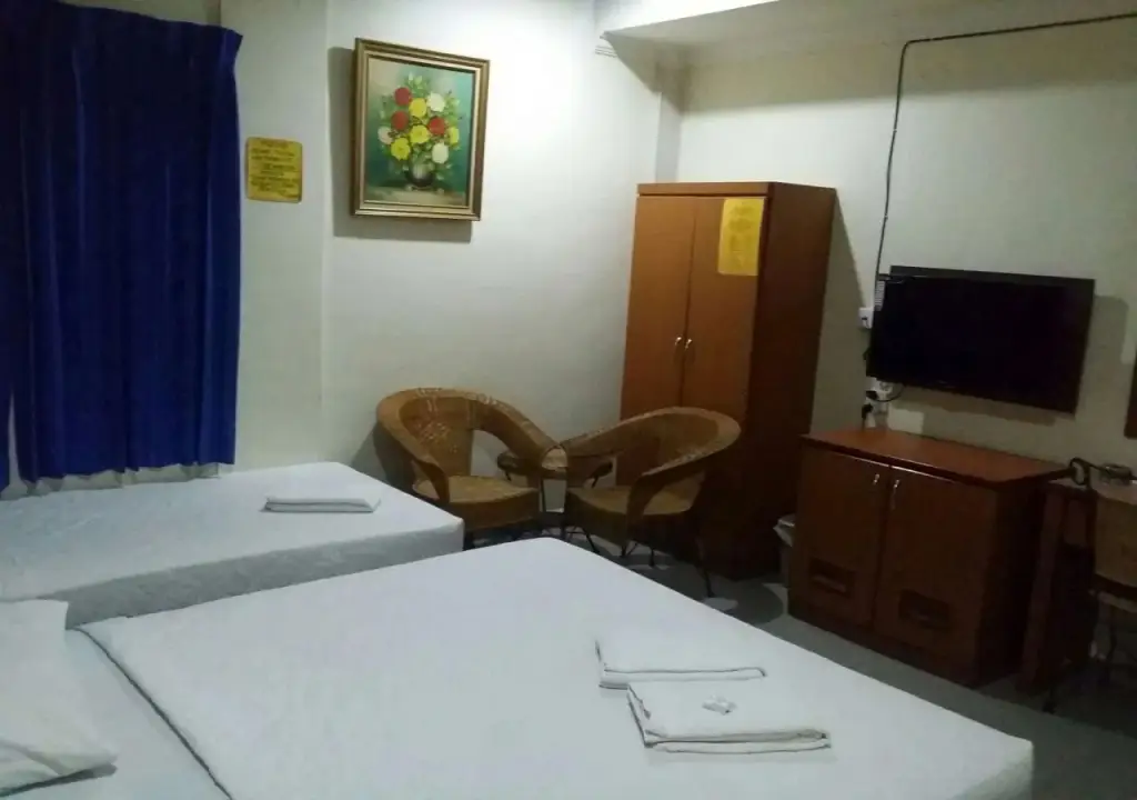 Телук Эйр: Golden Hotel