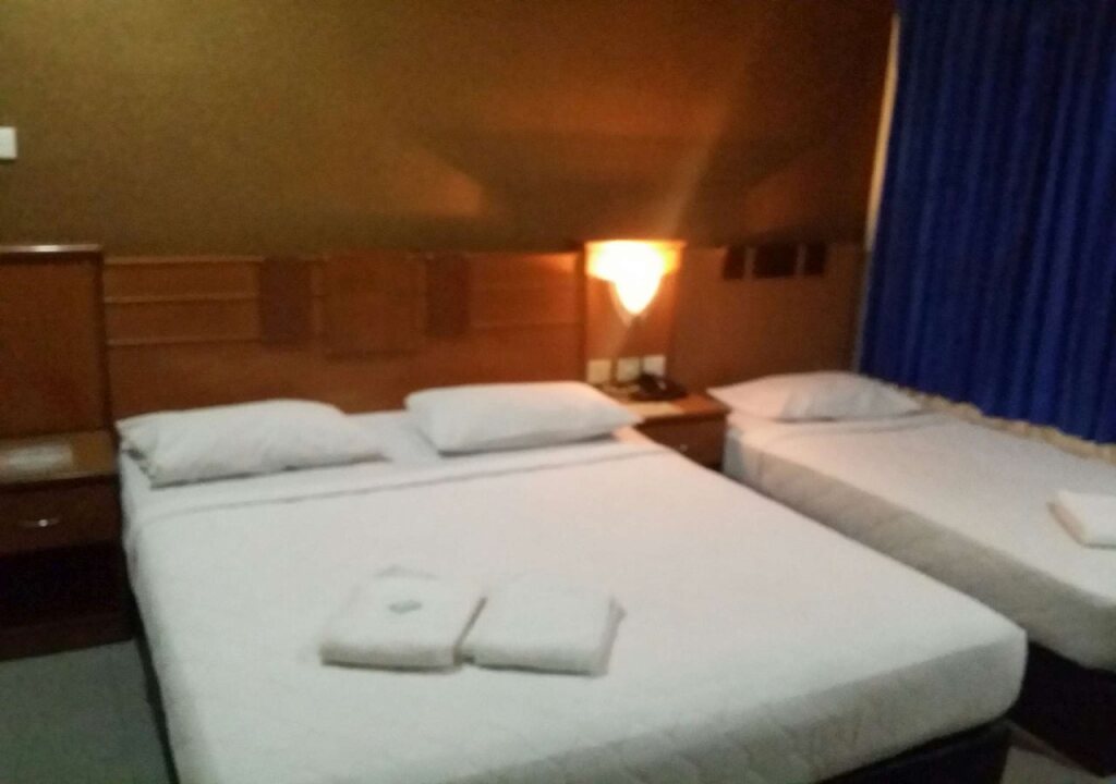 Телук Эйр: Golden Hotel