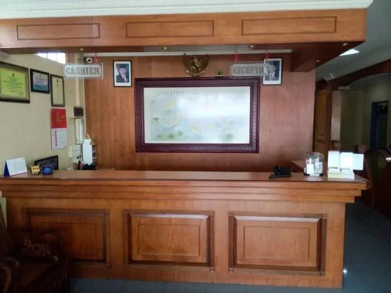 Телук Эйр: Sangrila Hotel