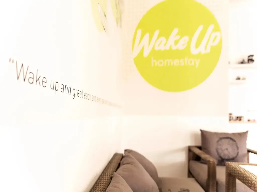 Джокьякарта: Wakeup Homestay - Hostel
