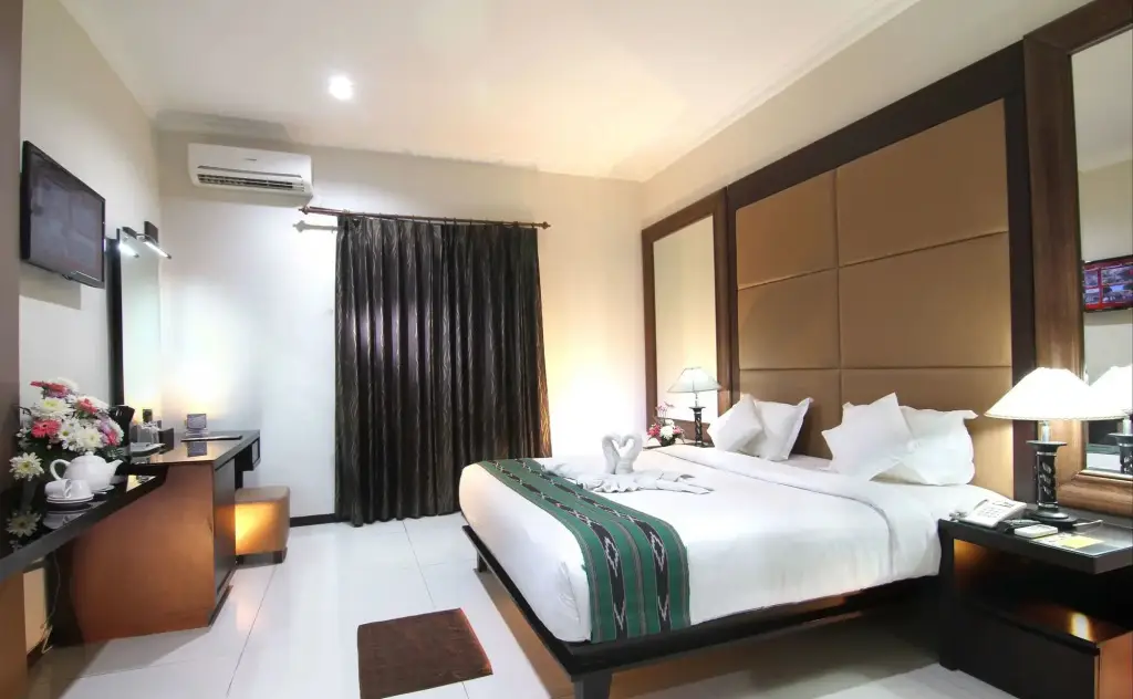 Маланг: The Aliante Hotel