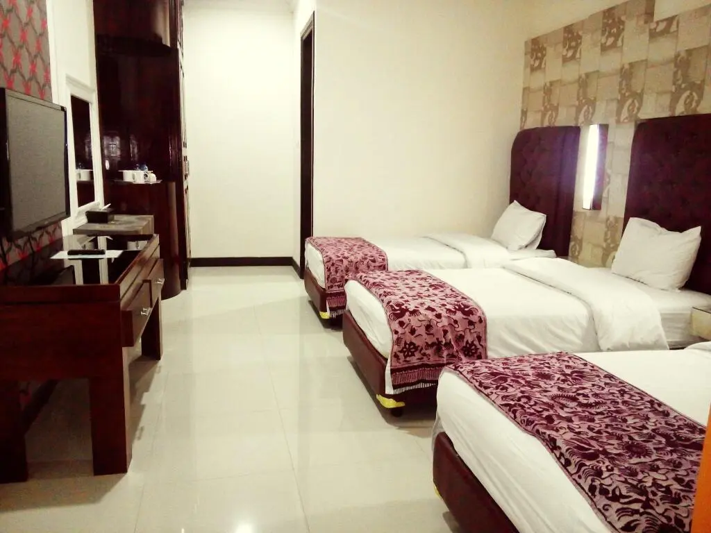 Бату: Grand City Batu Hotel