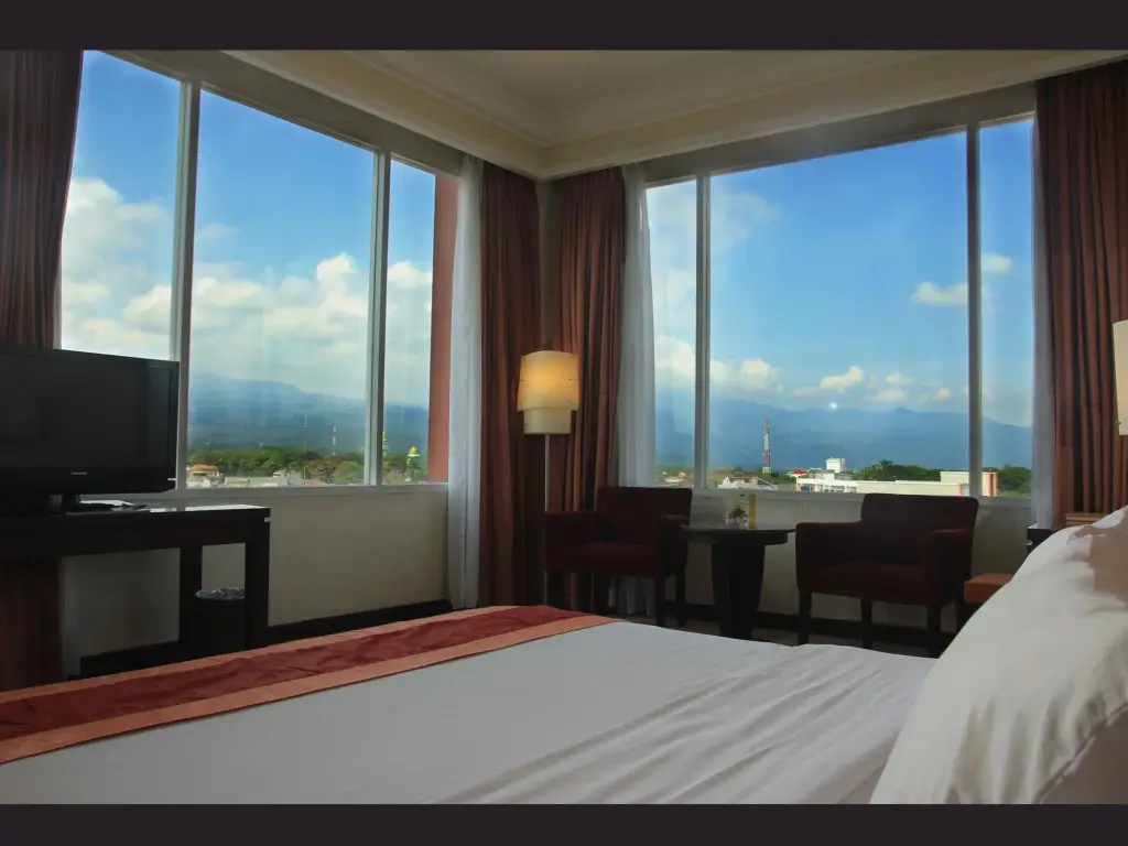 Салатига: Grand Wahid Hotel