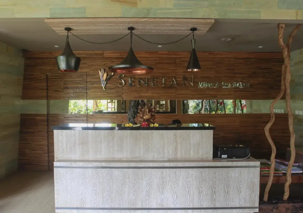 Таро: Senetan Villas and Spa Resort