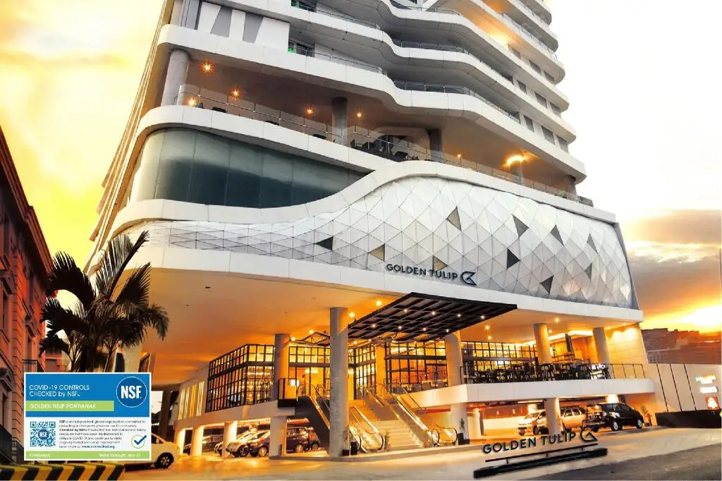 Golden Tulip Pontianak — фото 1