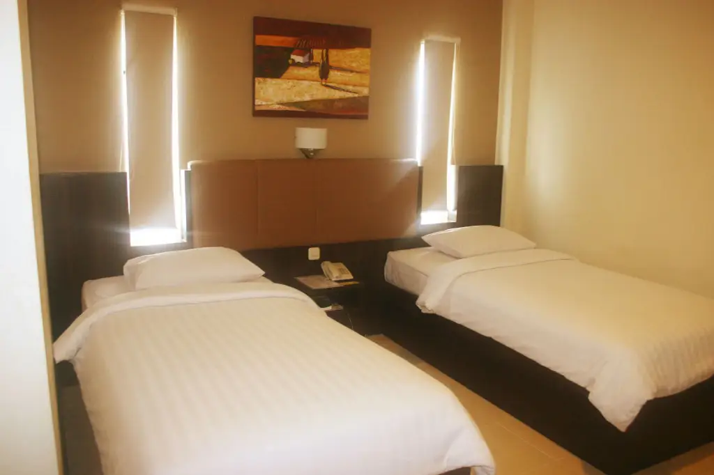 Соронг: Royal Mamberamo Hotel