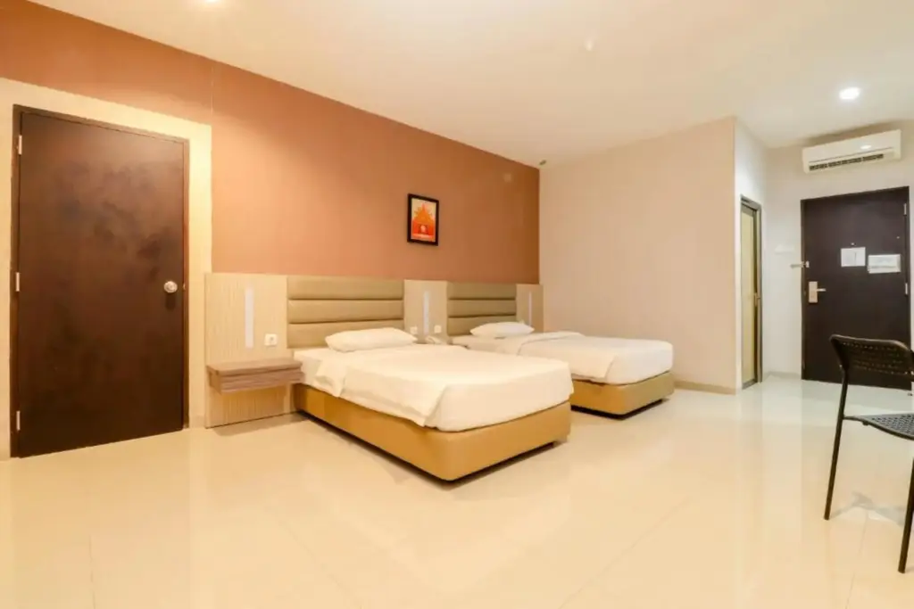 Батам: Lovina Inn Hotel Batam