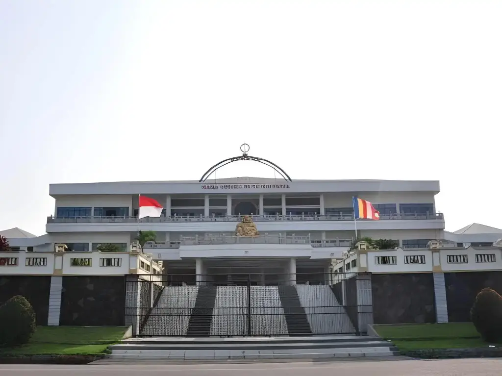 Lovina Inn Hotel Batam — фото 1