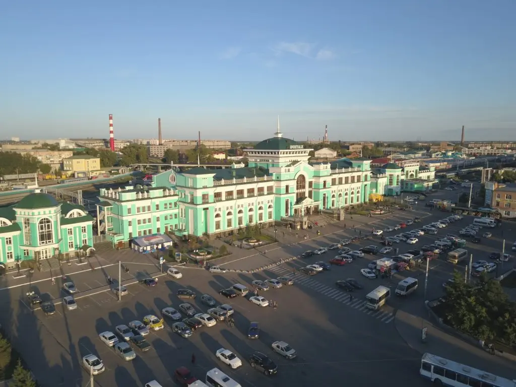 Омск: Апартаменты Карла Маркса 89 у Жд Вокзала