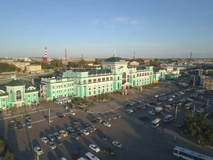 Омск: Апартаменты Карла Маркса 89 у Жд Вокзала