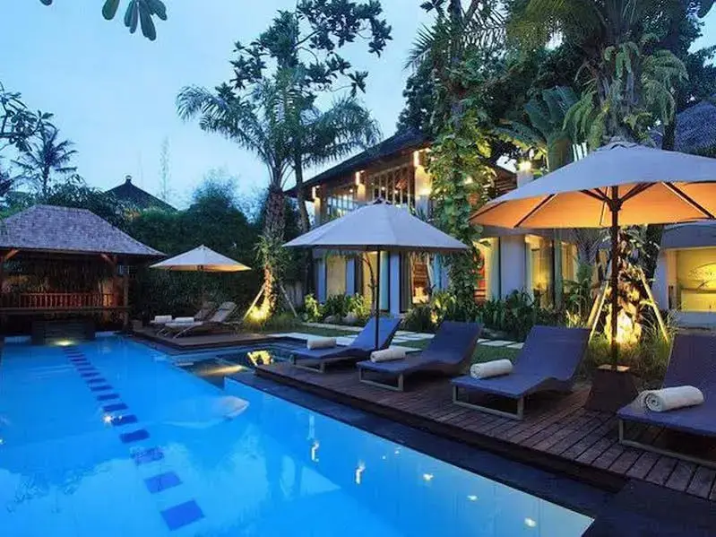 Кута: Villa Mojo Seminyak Bali