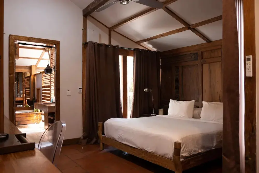 Гили Траванган: Luxury Villa Bhuvana