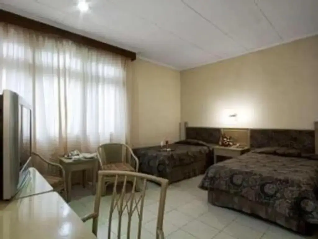 Суракарта: Hotel Griyadi Kusuma Sahid